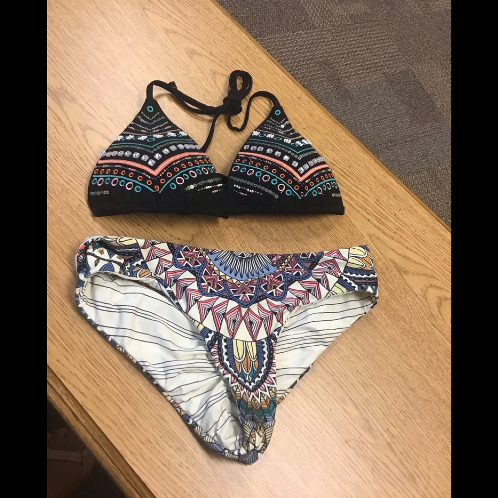 Candies Cheeky bottom padded top bikini size Small reversible bottom